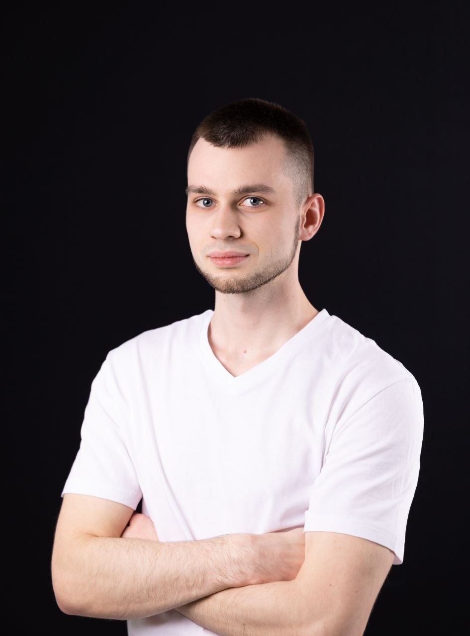 Стоматолог Олександр Гарновді